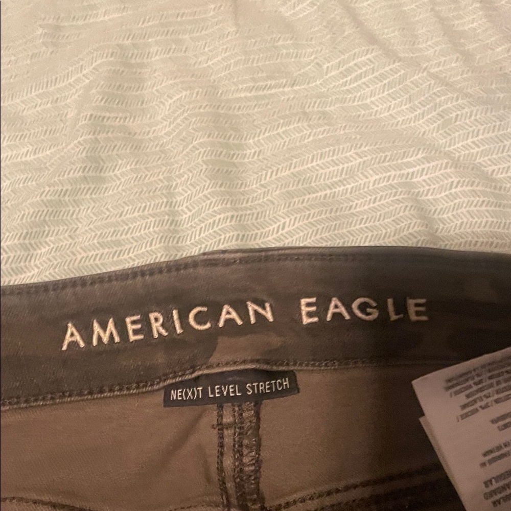 American Eagle Outfitters Camouflage Cargo Pants